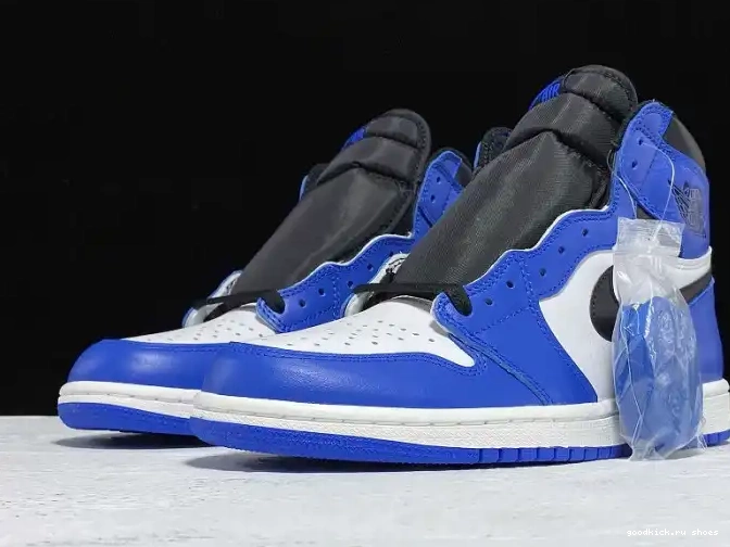 Rep Jordan Royal OG Air 555088-403 Game 1 0516
